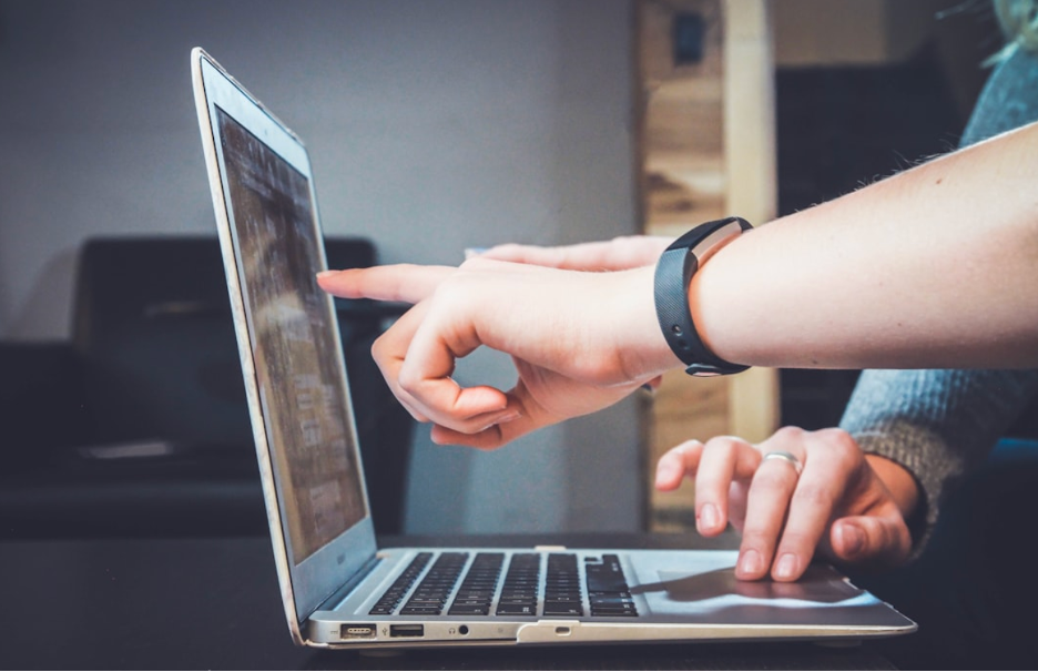 HRIS Versus HCM Software: Which Fits Your Business?